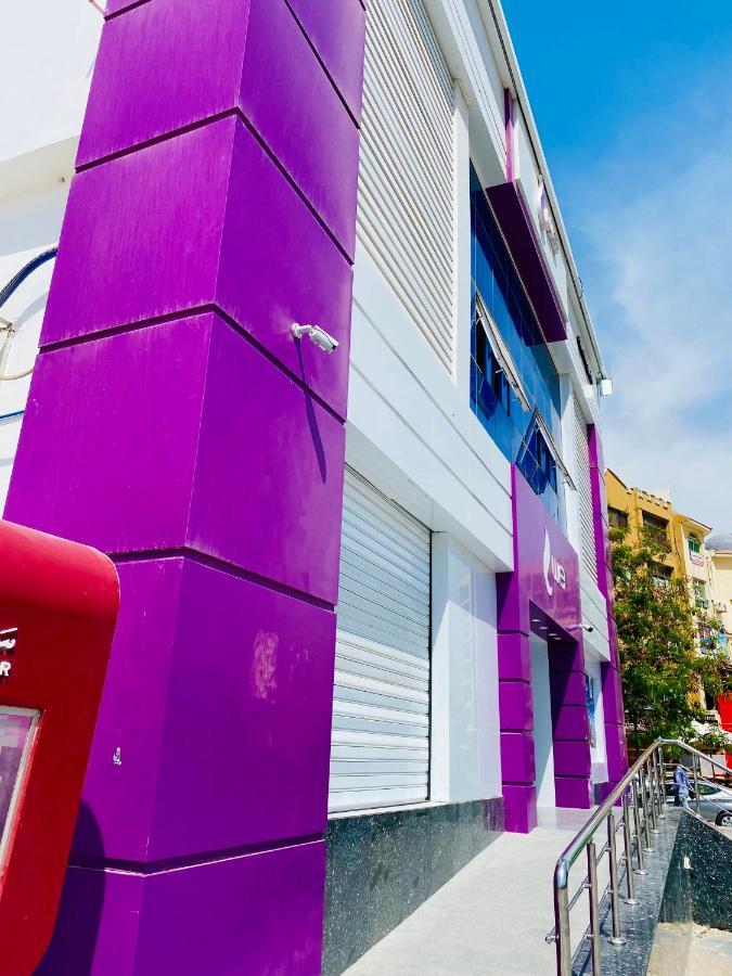 Апартаменты Karibu House Sheraton Road *