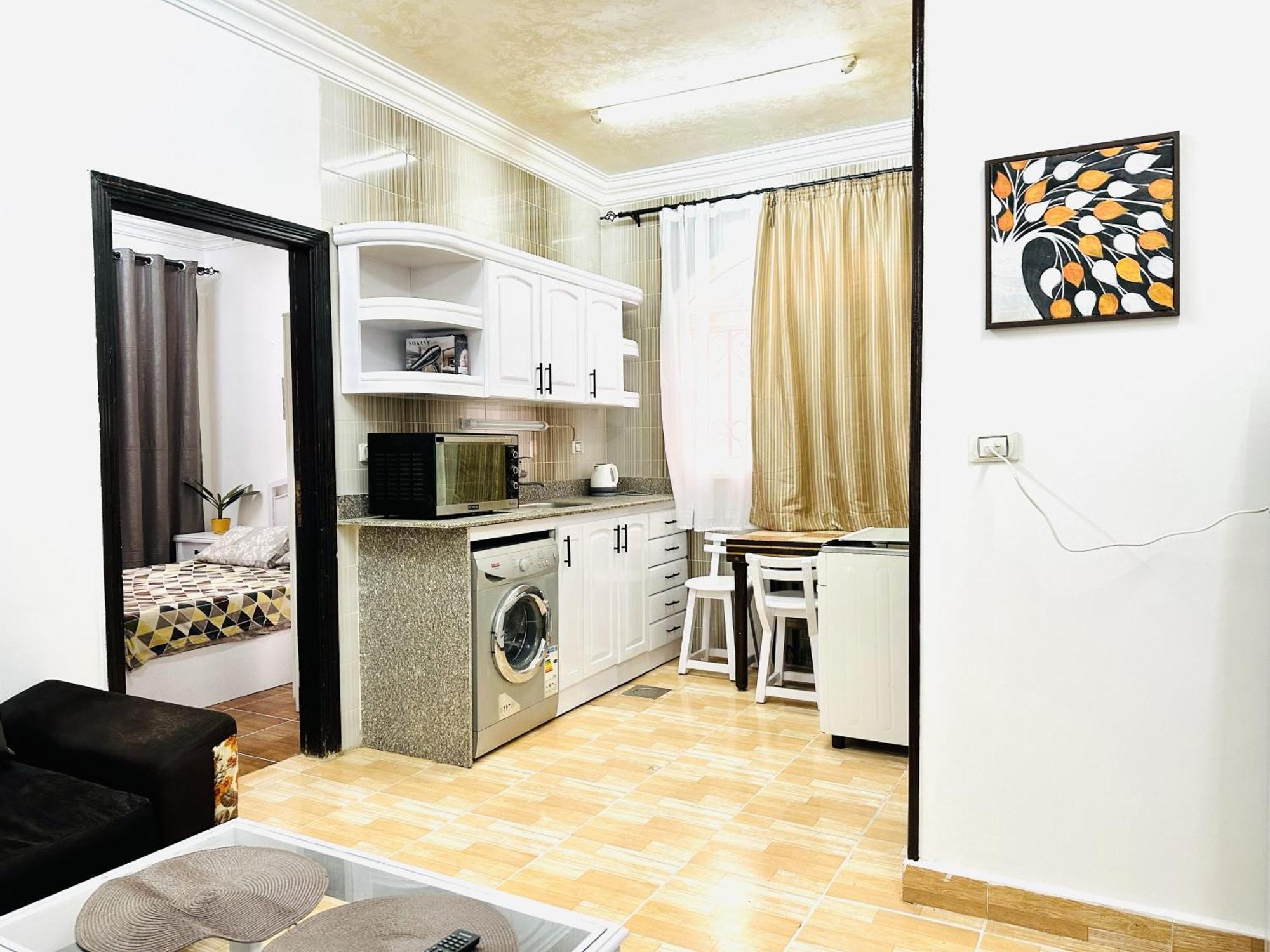 Karibu House Sheraton Road Апартаменти Хургада