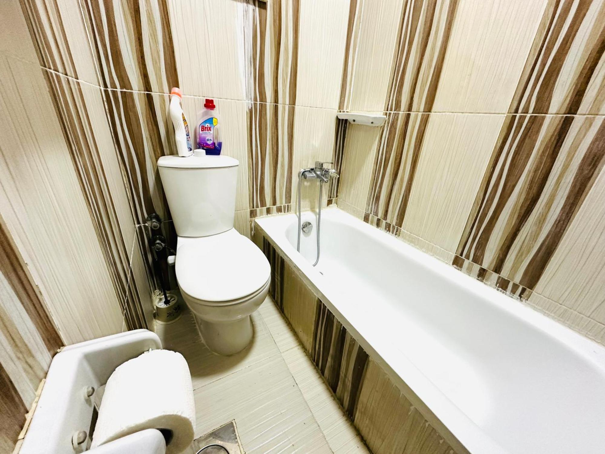 Апартаменти Karibu House Sheraton Road