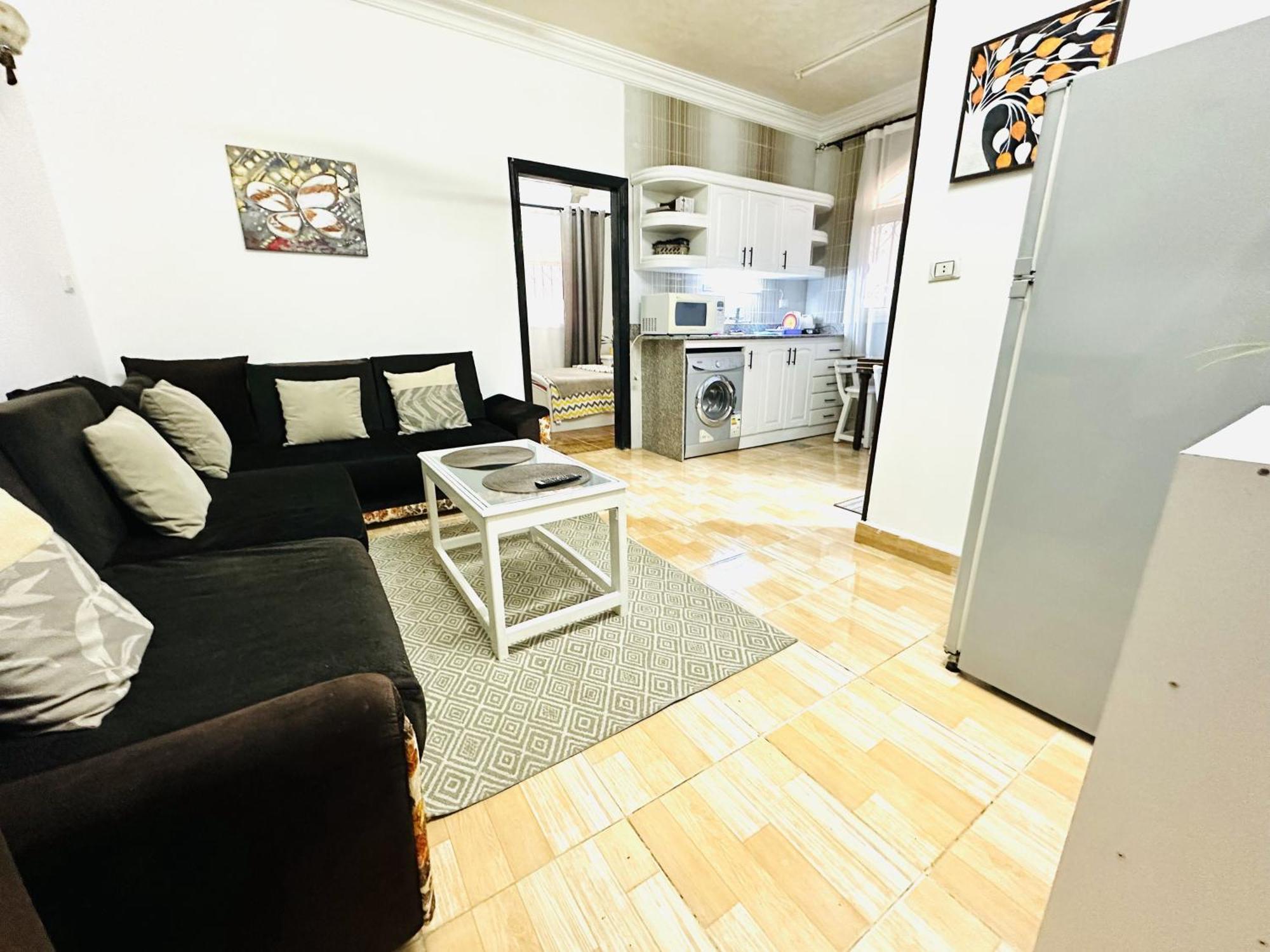 Karibu House Sheraton Road Апартаменти